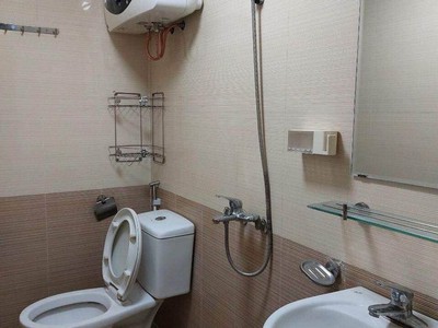 Bán nhanh căn hộ 80m2 2pn - 2wc tại kđt việt hưng,tầng 9, view đẹp thoáng mát, giá 1.6 tỷ 2