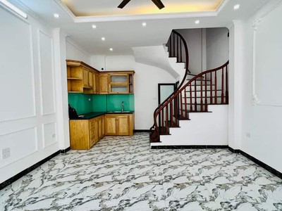 Bán nhà nguyễn chính, hoàng mai, ngõ to, mt rộng siêu thoáng, 10m ô tô, 40m ô tô tải đỗ, giá chỉ 0