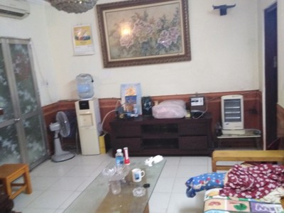 Bán căn hộ tt nxb sự thật, kim mã thượng, ba đình. 60m2, tầng 1  giá 2.75 tỷ. phương 3