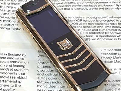 Vertu Signature S Rose Gold 4