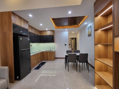 BANK DÍ   Bán Gấp Nhà 3T Đẹp - Vị Trí Trung Tâm - Đường Tiểu  La  - Hải Châu 2