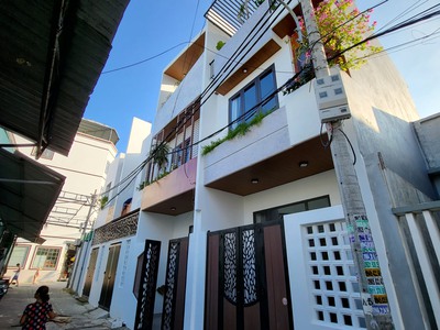 Hè nóng nực mua nhà xa chi cho cực 0