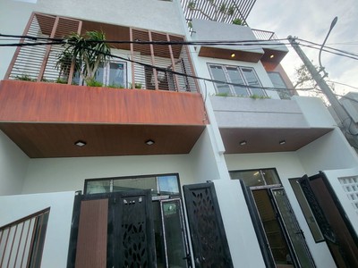 Hè nóng nực mua nhà xa chi cho cực 8