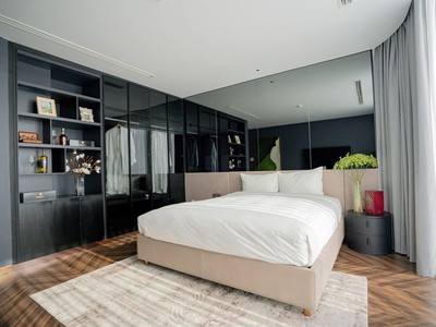 Bán biệt thự 2 mặt tiền ven biển Đà Nẵng DT gần 450m2 3