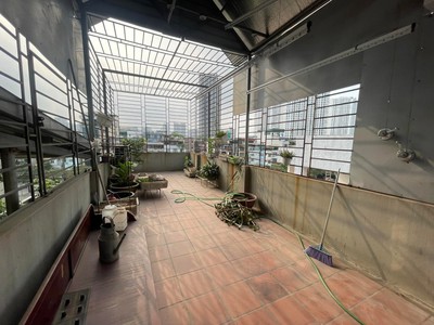 Cho thuê nhà mặt phố vũ tông phan, thanh xuân, kinh doanh bất chấp, 2 vỉa hè, 6 tầng thang máy. 4