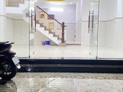 Cho thuê mặt tiền hồ văn long - tiện làm văn phòng - trung tâm dạy học - dịch vụ thẩm mỹ - 0