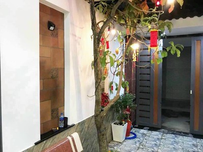 Bán nhà mặt phố 3 tầng đường xe tải thông bình trưng đông, quận 2 2