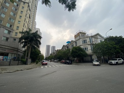 Bán biệt thự huyndai villa vip nhất hà đông 200m x 4 tầng lô góc view chung cư, giá chỉ nhỉnh 35 tỷ 0