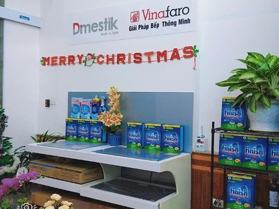 Chính chủ cần cho thuê gấp tầng 1 ngay mặt đường 629 Lạc Long Quân, Tây Hồ, Hà Nội 0