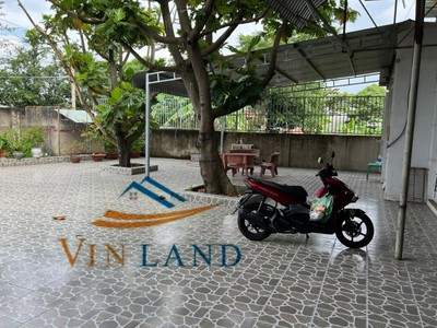 Cho thuê gấp MB nhà cấp 4 348m2 P. Thống Nhất giá chỉ 10tr 2