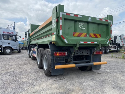 Báo Giá Xe Ben Howo 4 Chân Lăn Bánh Mới Nhất T4/2023 Gia Lai 2