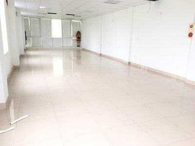 Cho thuê văn phòng chuyên nghiệp, giá thuê ổn định tại tòa comatce, q.thanh xuân, dt 200m2, 500m2 2