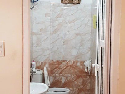 Nhà phân lô, căn góc cực đẹp 654 ngô gia tự, 40m 4 tầng giá 4.3 tỉ kinh doanh tốt 3