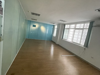 Cho thuê văn phòng tuyến 1 Lê Hồng Phong giá siêu rẻ 1