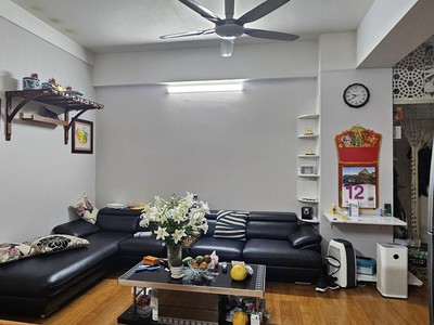 Cần bán nhanh trong tuần - Căn góc giá Rẻ 75m2 Đầy đủ nội thất, 2 ngủ, SĐCC Tòa CT1 Xa La, Hà Đông 0