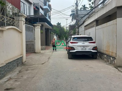 Chính chủ gửi bán 45m đất thôn ba chữ, vân nội, đông anh. nằm ngay trục chính, đường 23b và đường 1