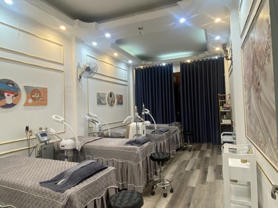 Chính chủ cần sang nhượng thanh lý spa 180c thái thịnh 2