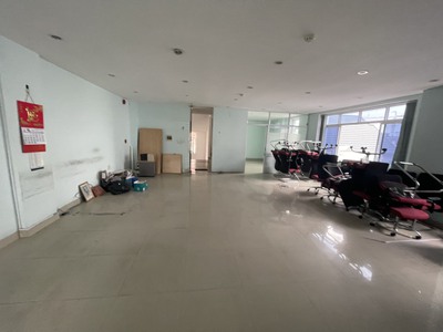 Cho thuê văn phòng tuyến 1 Lê Hồng Phong giá siêu rẻ 3