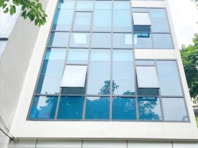 Rẻ nhất hà nội, tòa văn phòng, cửa hàng kinh doanh, spa, cafe, phòng khám 8 tầng thang máy, ô tô. 0