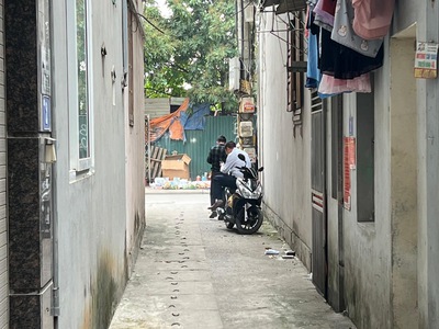 Bán nhà C4 Phú Diễn, ngõ ô tô,10m ra phố ô tô tránh,phân lô quân đội. 1