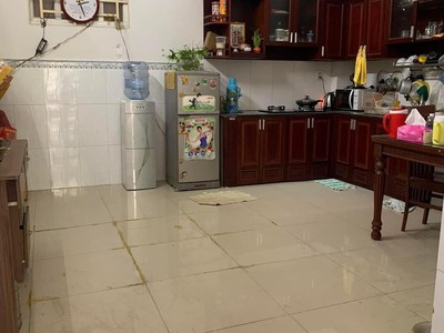 Bán Nhà MẶT TIỀN HỒ BÁ PHẤN - Nhà Còn Mới Ở Ngay - Ngang 5m 2