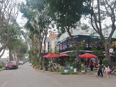 Biệt thự  mặt hồ linh đàm 257m2 kinh doanh cafe 57 tỷ cực đẹp 0