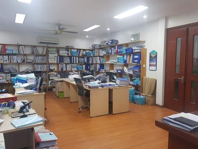 Cho thuê nhà đội nhân ba đình, 68m, ô tô đỗ cửa giá 17tr 1