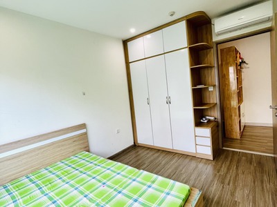 Bán căn hộ Vinhomes OCean park Gia LÂm. Tòa S1. DT: 43m2, 1PN . Full đồ gỗ, 1.360ty bao sổ 2