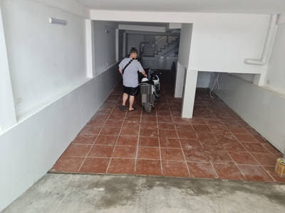 Cho thuê nhà mới view hồ tây 80m2 x 5T, 1 hầm làm café, nhà hàng 1