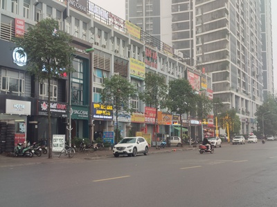 Thuê mặt bằng miễn phí thuê nội thất 240m2 MT 15m tại Nguyễn văn Lộc giá 75tr/th 0