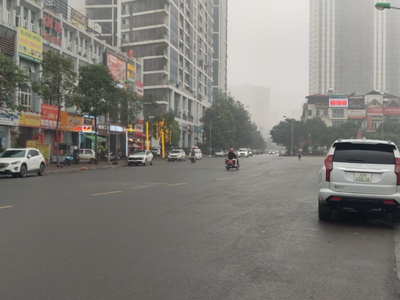 Thuê mặt bằng miễn phí thuê nội thất 240m2 MT 15m tại Nguyễn văn Lộc giá 75tr/th 1