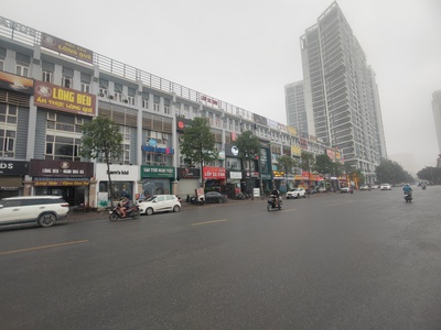 Thuê mặt bằng miễn phí thuê nội thất 240m2 MT 15m tại Nguyễn văn Lộc giá 75tr/th 2