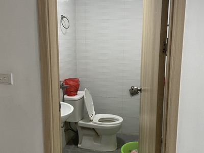 Chính chủ cần bán căn hộ chung cư 2PN nhà đủ nội thất, giá chỉ 1.3 tỉ tại KDT Thanh Hà Cienco 5 4