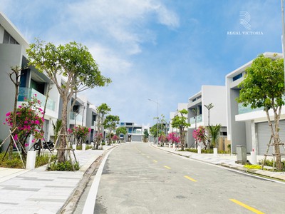 Bán biệt thự biển Đà Nẵng sở hữu lâu dài, gần sân Golf BRG 427m2 3PN chỉ 12,5 tỷ 0
