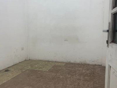 Cho thuê nhà nguyên căn, chdv, 45m2, 4t, 6ngủ, mt4m, 20tr, hoàng hoa thám. 2