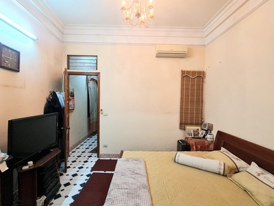 Chính chủ cần tiền bán gấp lk chợ xanh định công 74m2 sổ đỏ, mt 4m, giá tốt 14.8 tỷ 2