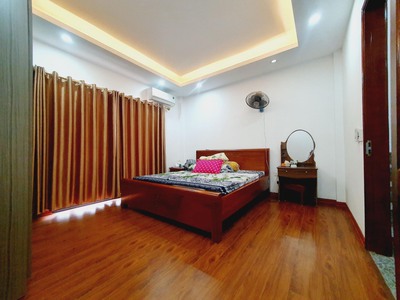 Biệt thự nhà vườn - 232m 03 tầng, vỉa hè: 10m, ô tô đánh võng, tại nam hồng - đông anh 15 tỷ 4