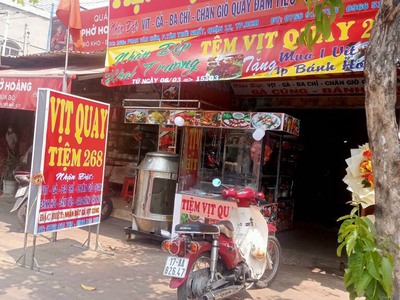 Cần sang nhượng hoặc cho thuê lại tiệm vịt quay và cơm tấm, bánh mỳ 0