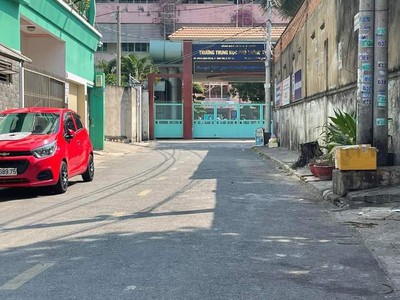 Sang nhượng mặt bằng nguyên căn 2