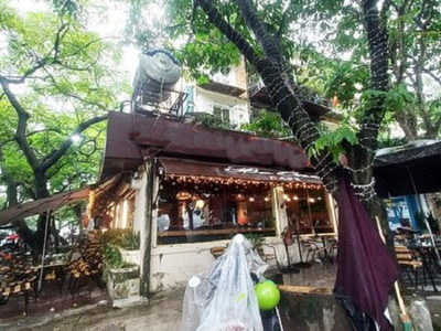 Bán nhà vị trí đẹp Mặt Hồ Giảng Võ giá 19 tỷ, 120m. MT 10m, sân rộng để xe, đầu tư KD tốt 2