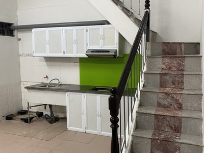 Chính chủ cần cho thuê nhà tại số 24 ngõ 65 phố vân hồ 3, phường lê đại hành, quận hai bà trưng, hà 1