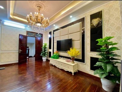 Bán nhà mặt ngõ, Nguyễn Ngọc Nại, thông cù Chính Lan, xây ở rất chắc chắn, rất gần mặt phố 0