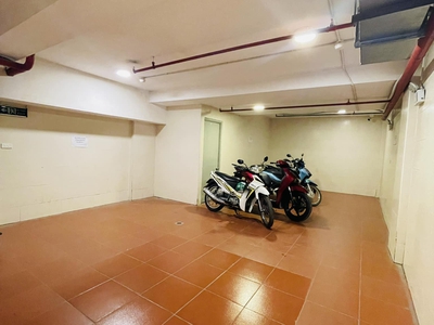 Bán khách sạn tình yêu phố Cổ Linh 110m2 8 tầng dòng tiền 500 triệu/tháng 3