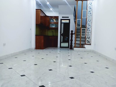 Ô TÔ 7 CHỖ ĐỖ CỬA - Nhà đẹp Tứ Hiệp, Thanh Trì,35m/5 tầng chỉ 3.x tỷ 0