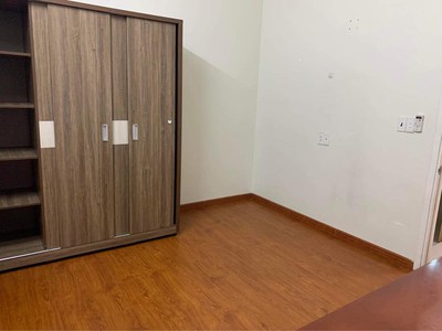 2pn/2wc giá 2,1ty hướng đông, tặng nội thất xịn, căn góc 4