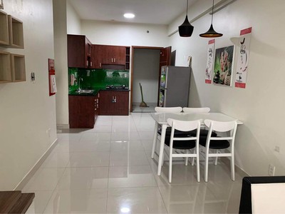 2pn/2wc giá 2,1ty hướng đông, tặng nội thất xịn, căn góc 1
