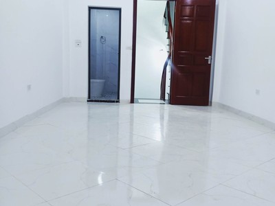 Ô TÔ 7 CHỖ ĐỖ CỬA - Nhà đẹp Tứ Hiệp, Thanh Trì,35m/5 tầng chỉ 3.x tỷ 6