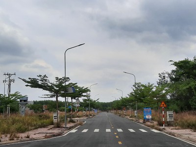 Đất chính chủ bình dương cần ra gấp sổ hồng sẵn có. 0