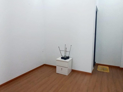 Nhà đẹp mới nội thất đầy đủ hẻm đẹp..khu vực tốt, dt 36m,2l,2pn,tt nhà bè 3