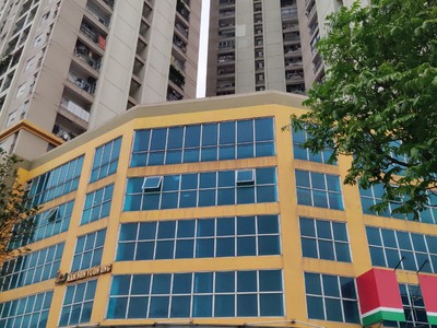 Cho thuê sàn tm toà the golden an khánh, giá sốc thuê 2 tặng 1, dt sàn từ 100m đến 4200m. 0